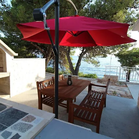 Ferienhaus Kuca Za Odmor Modra Oaza Primošten