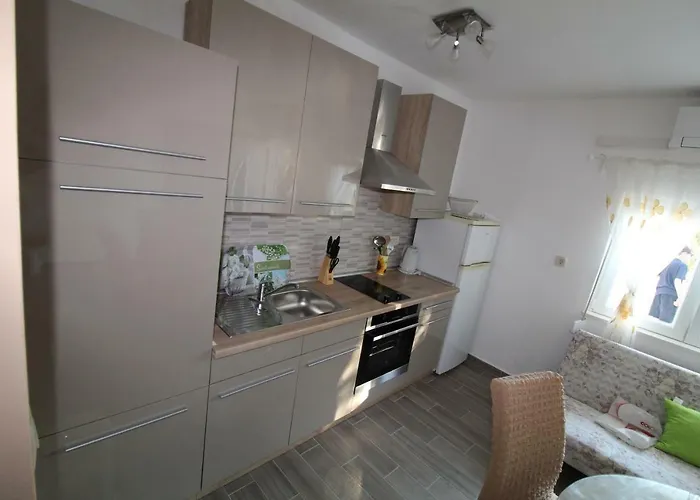 Kuca Za Odmor Modra Oaza *