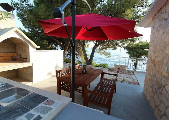 בית נופש Kuca Za Odmor Modra Oaza פרימוסטן