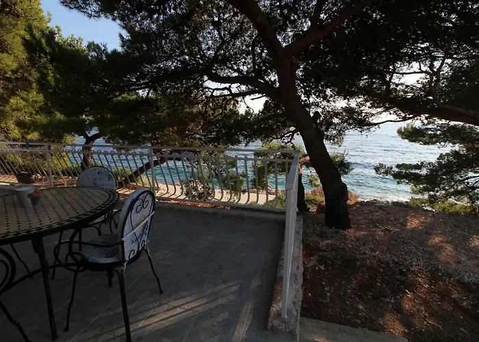 Semesterbostad Kuca Za Odmor Modra Oaza