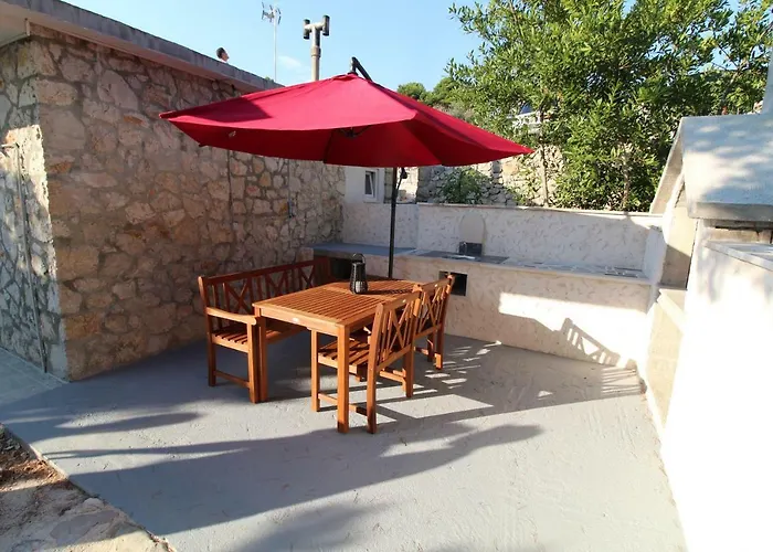 בית נופש Kuca Za Odmor Modra Oaza