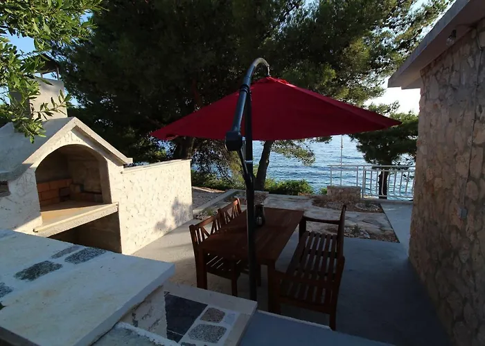 Semesterbostad Kuca Za Odmor Modra Oaza Primošten